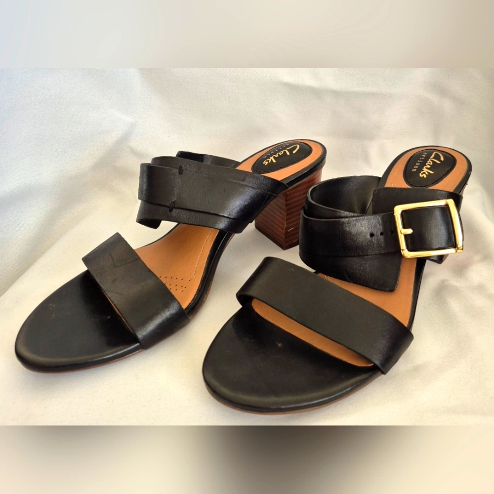 Clarks Women's Black Sandals